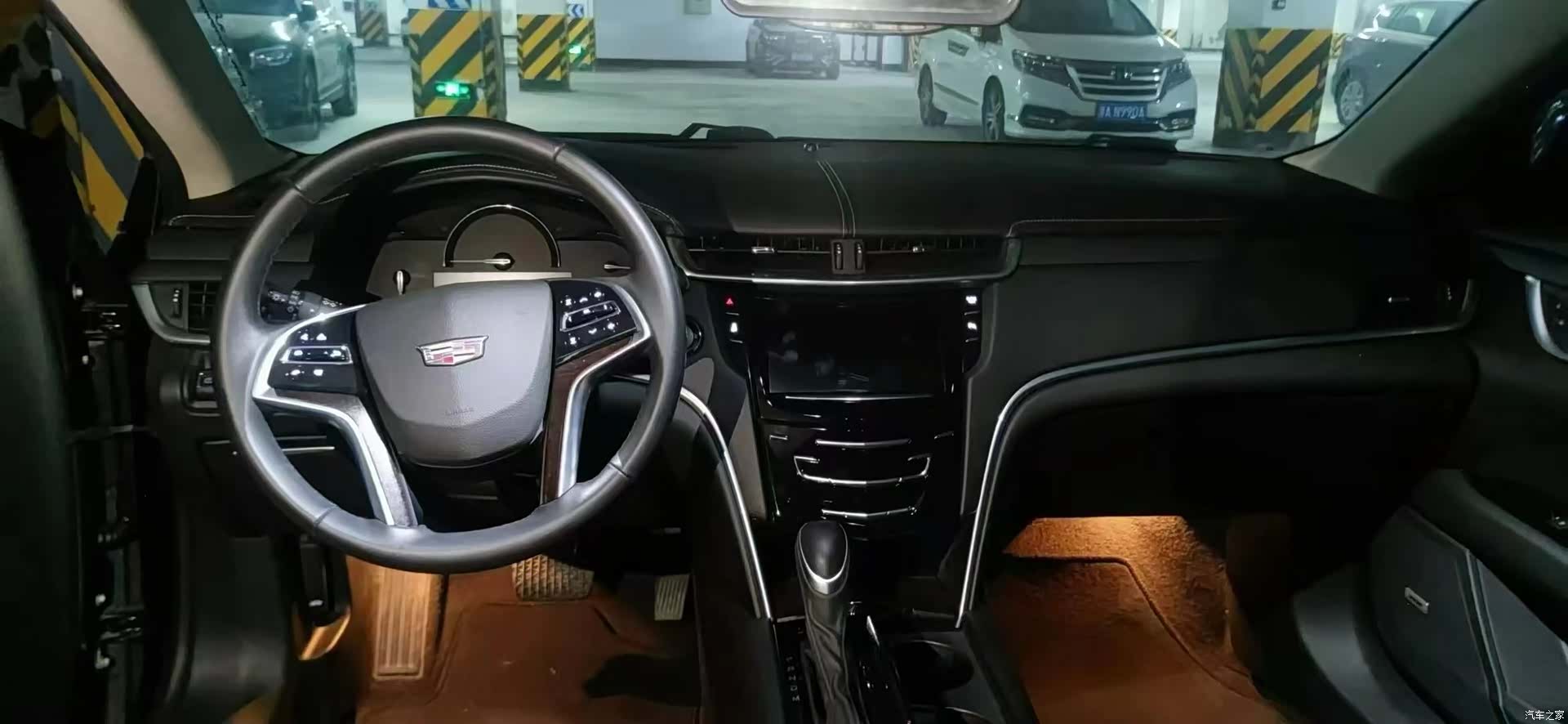 Cadillac XTS, 2018 8