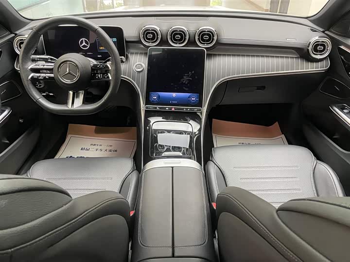 Mercedes-Benz C-Class, 2024 года фото 15