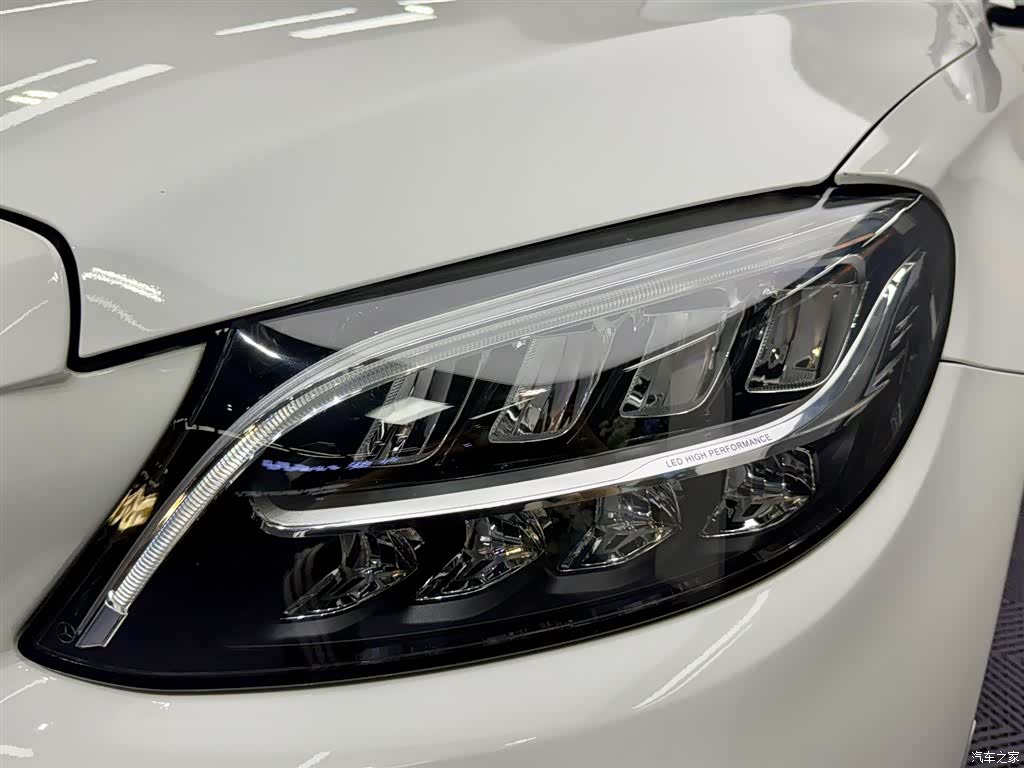 Mercedes-Benz C-Class, 2020 все фото