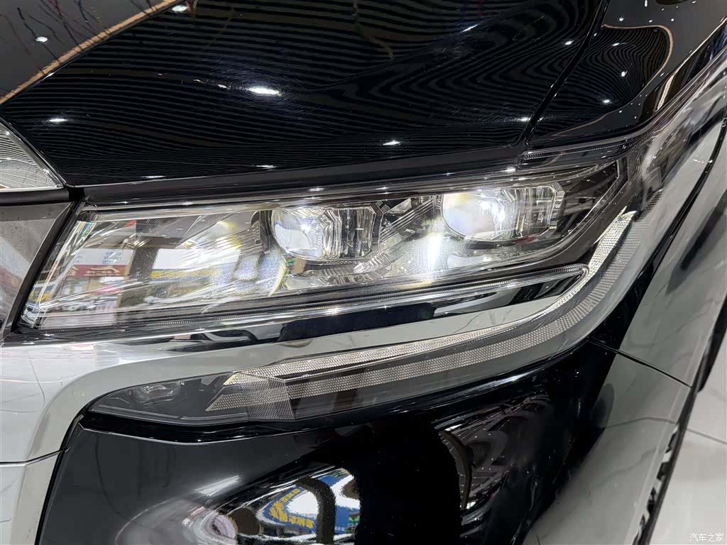 Toyota Alphard, 2019 7
