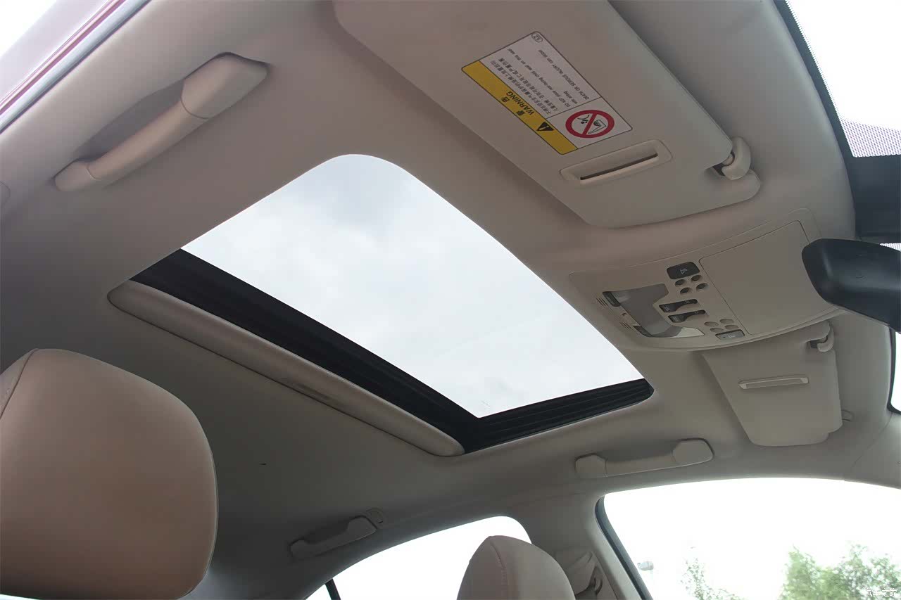 Lexus IS, 2012 16