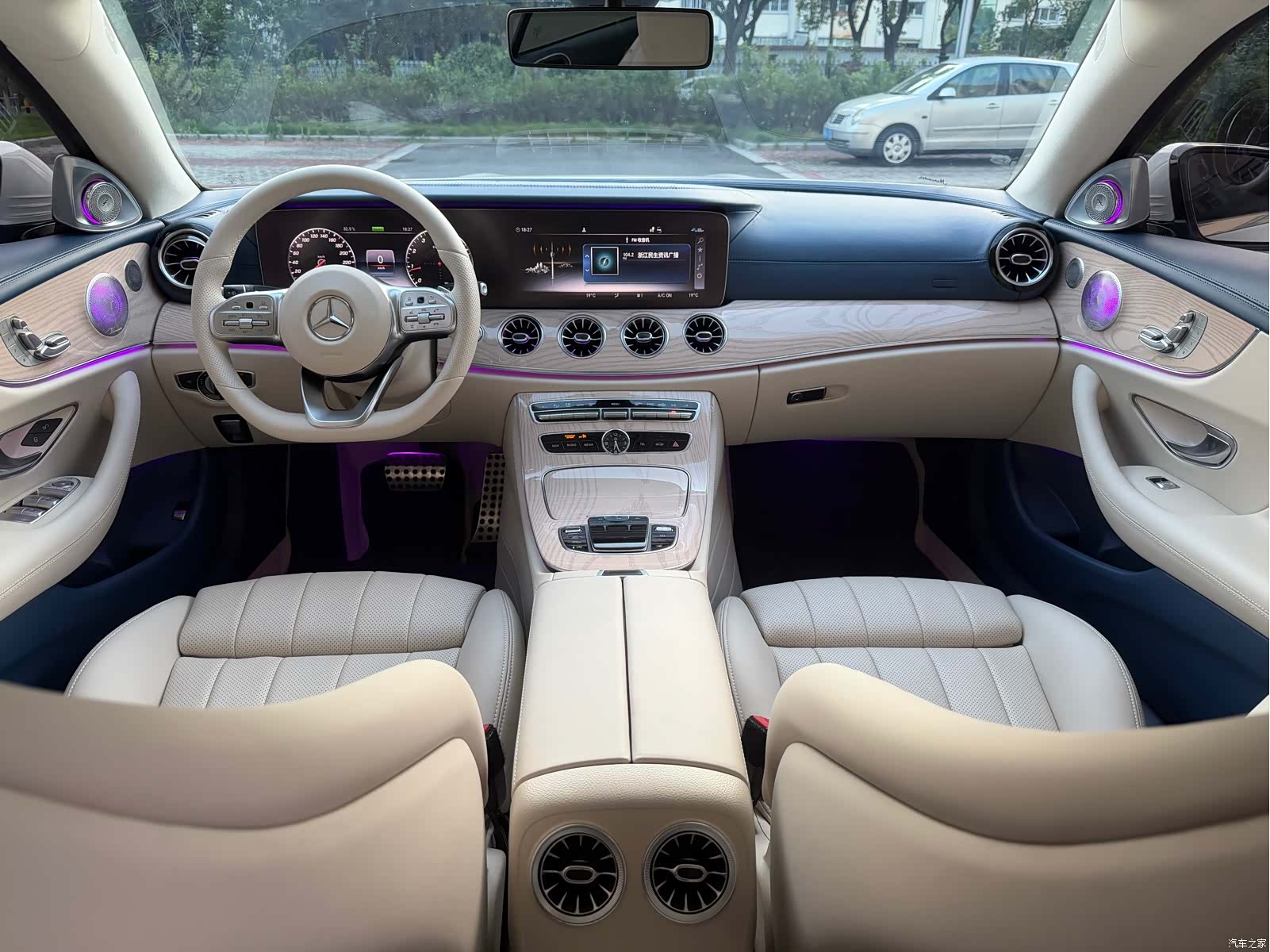 Mercedes-Benz E-Class, 2021 18