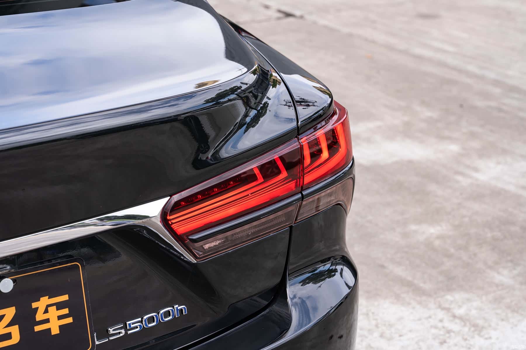 Lexus LS, 2021 7