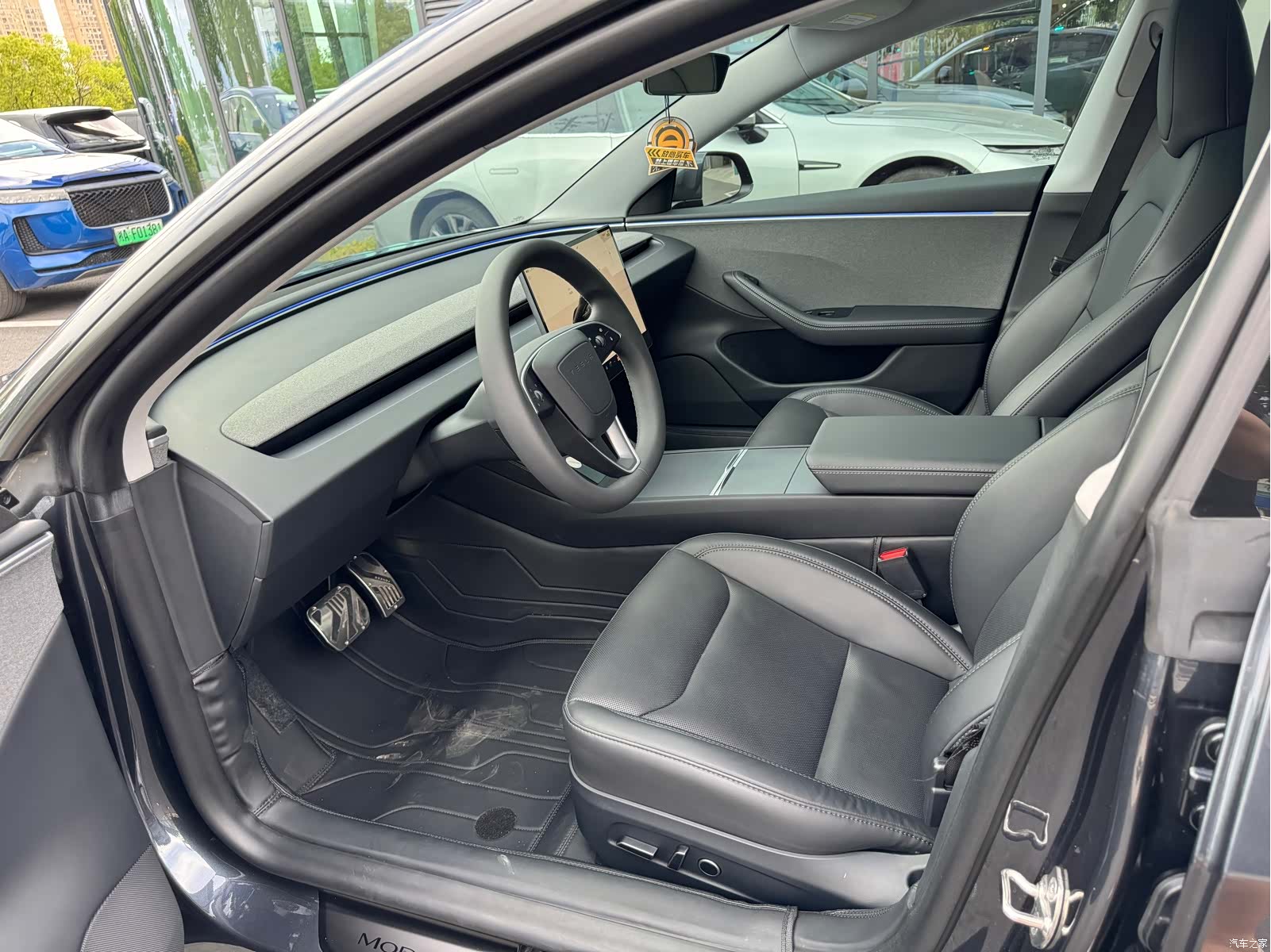 Tesla Model 3, 2024 7
