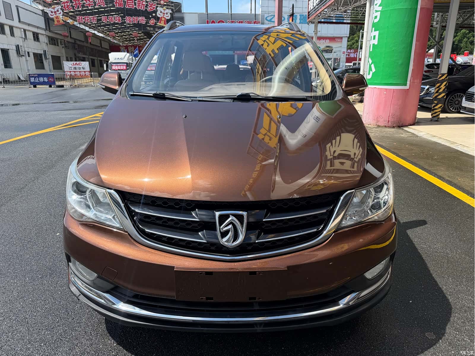 Wuling 730, 2017 4