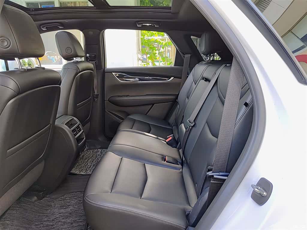 Cadillac XT5, 2022 8