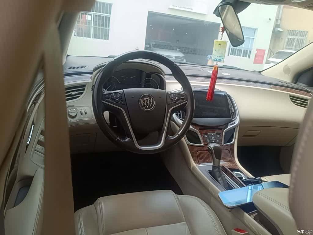 Buick LaCrosse, 2015 7