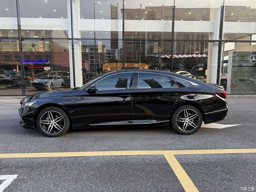Honda Accord, 2022 3