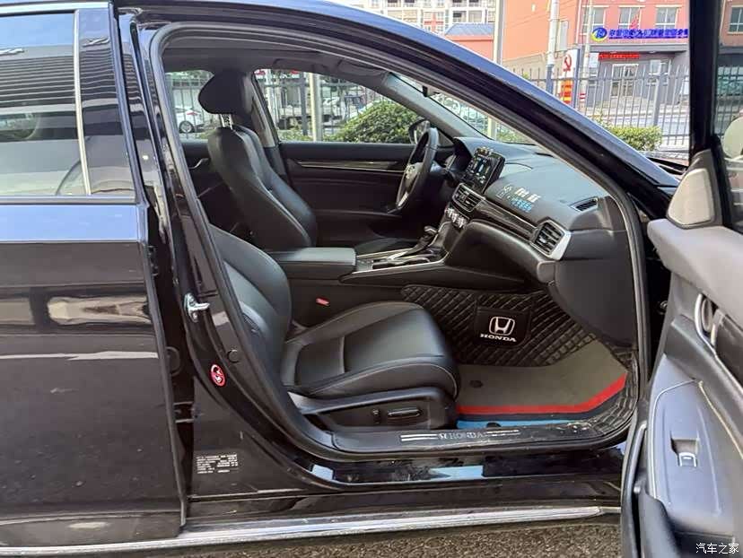 Honda Accord, 2022 6