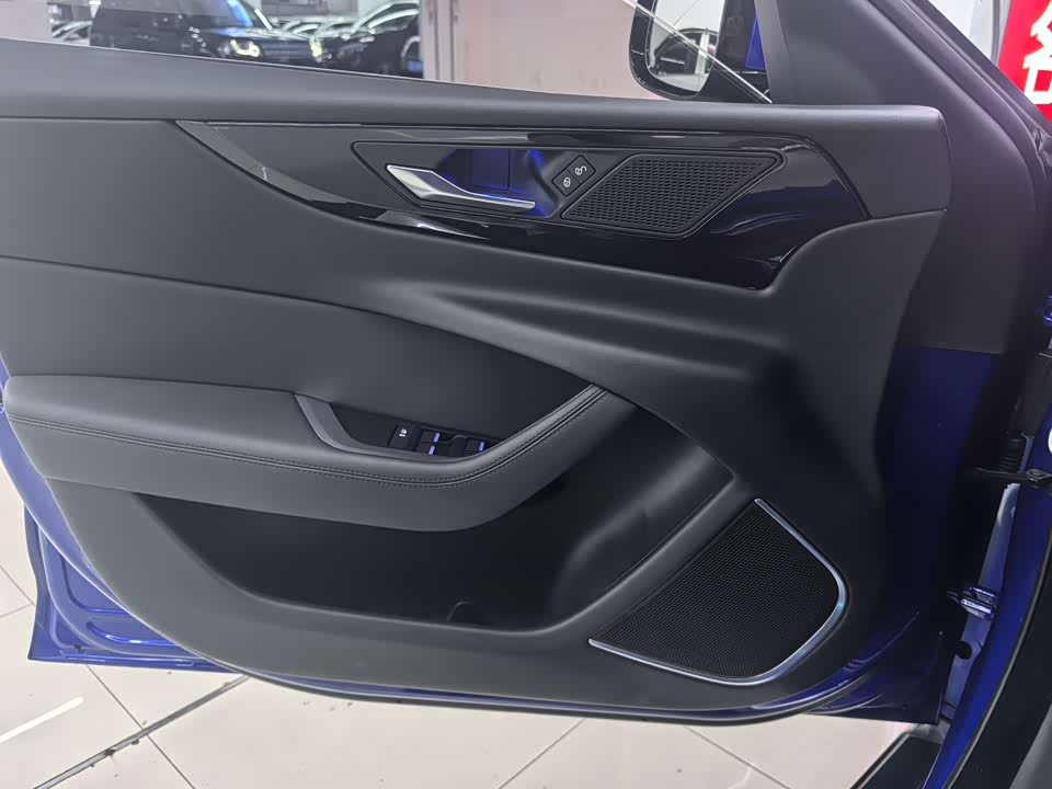 Jaguar XEL