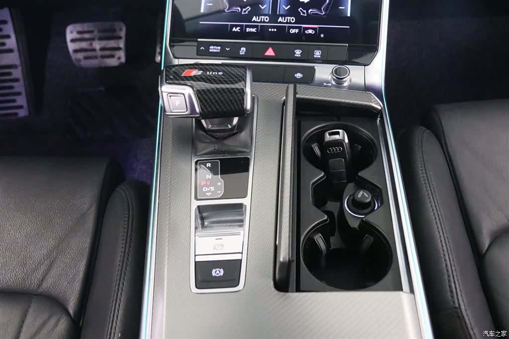 Audi A6L, 2020 11
