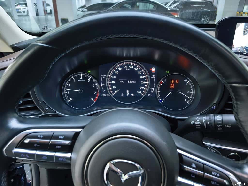 Mazda CX-30, 2022 6
