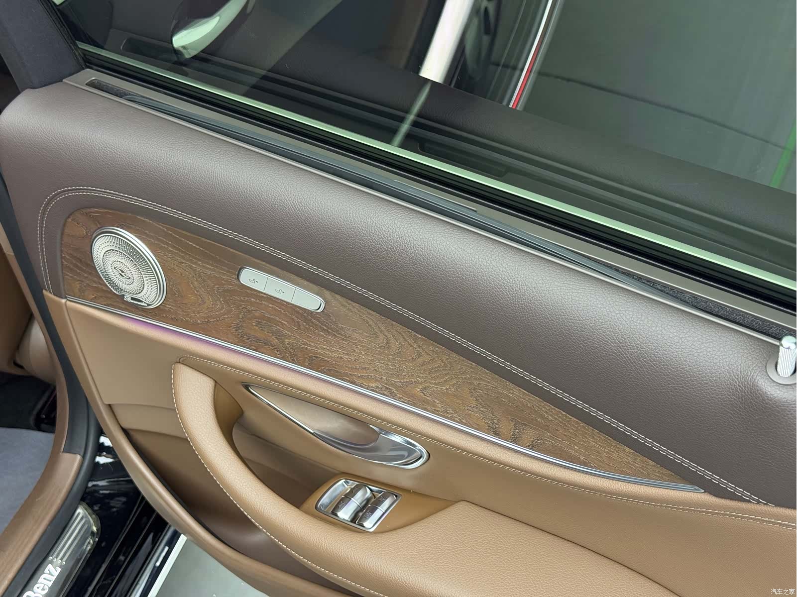 Mercedes-Benz E-Class, 2018 11