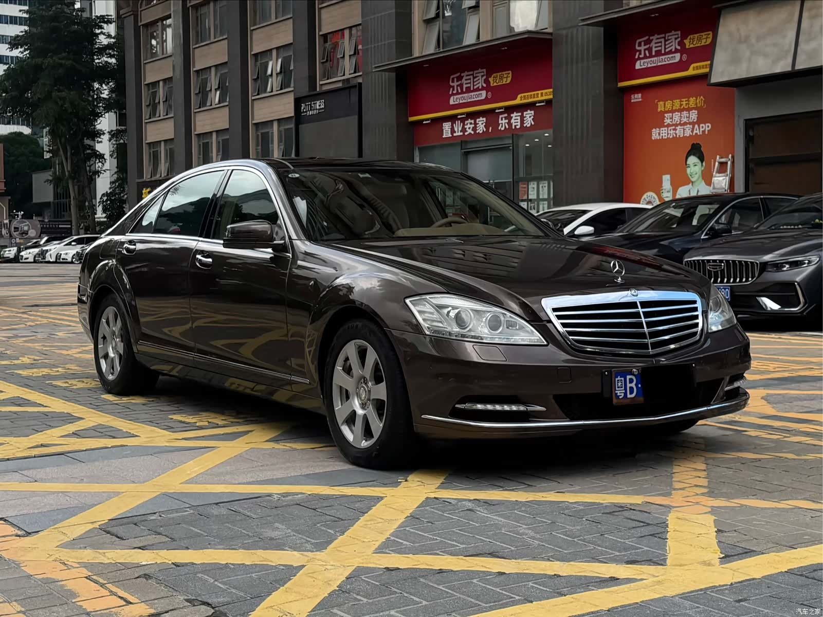 Mercedes-Benz S-Class, 2010 1