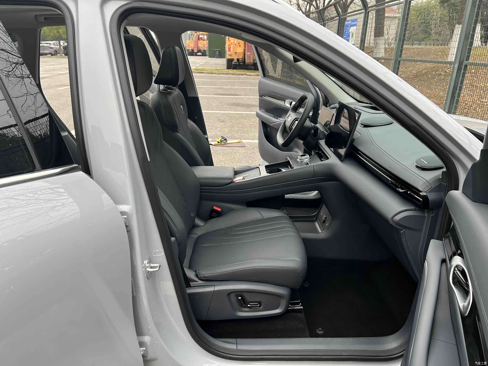 Geely Galaxy E5, 2025 6