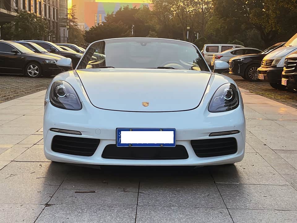 Porsche 718
