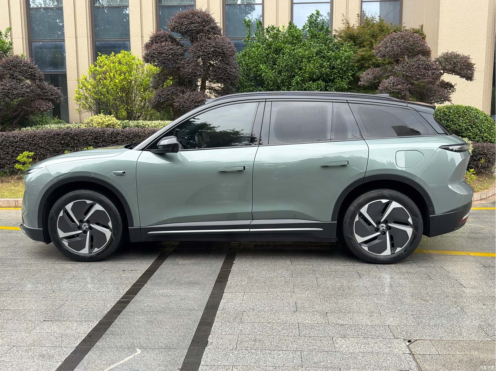 NIO ES6, 2024 9