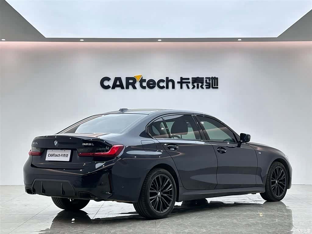 BMW 3 Series, 2023 все фото
