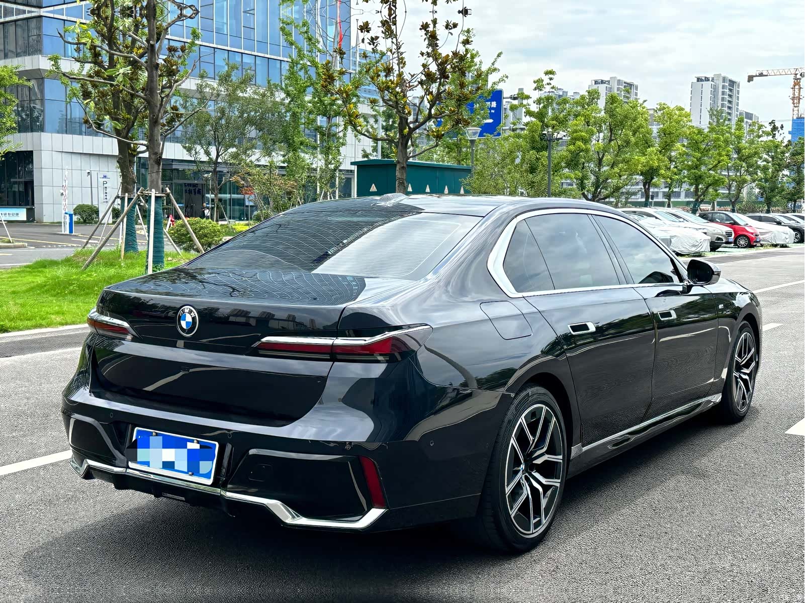 BMW 7 Series, 2023 4
