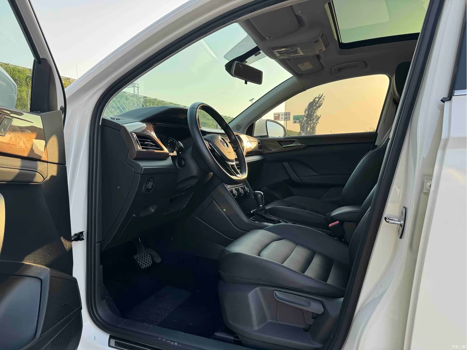 Volkswagen Tharu, 2019 10