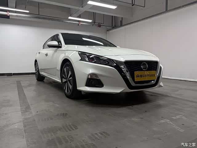 Nissan Teana, 2021 3