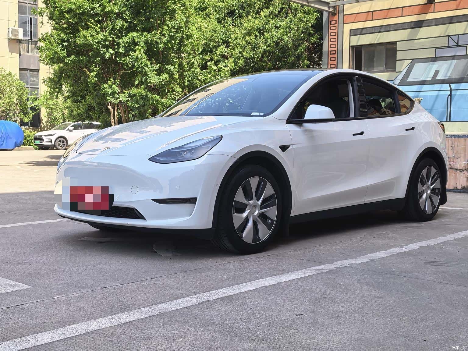 Tesla Model Y, 2022 1