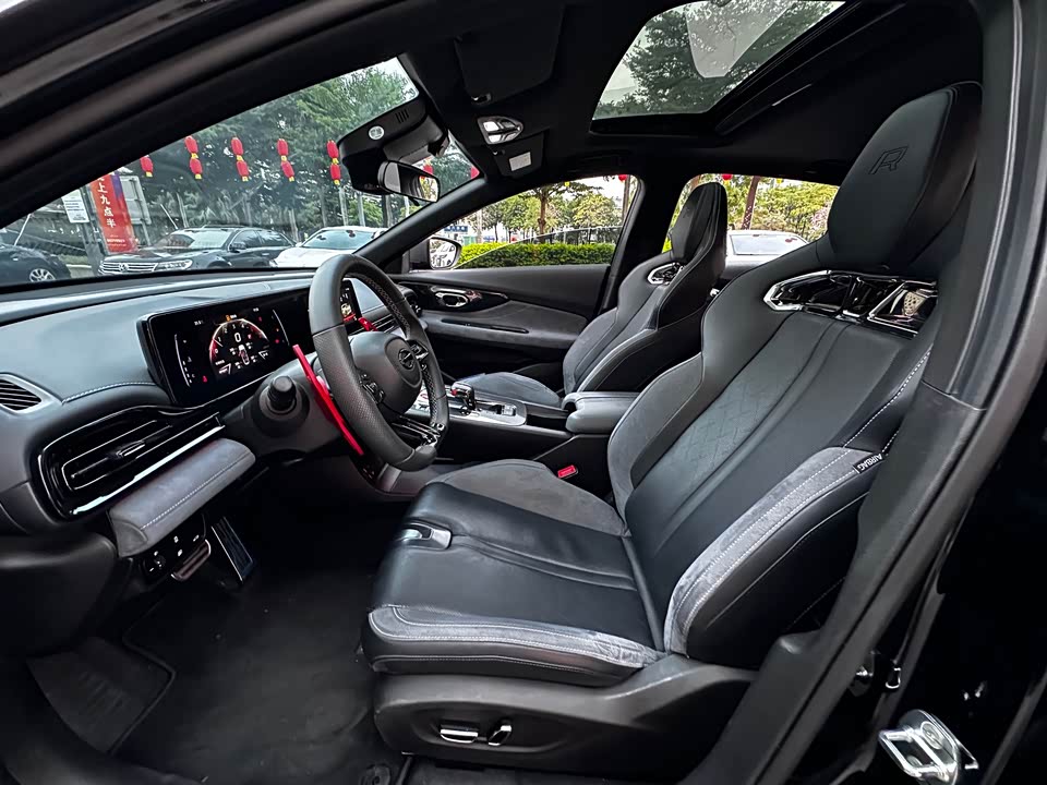 Trumpchi Shadow Leopard