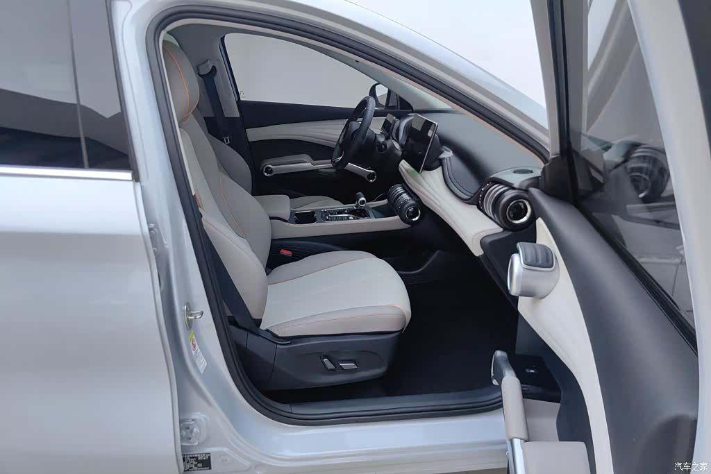 BYD Yuan, 2023 8