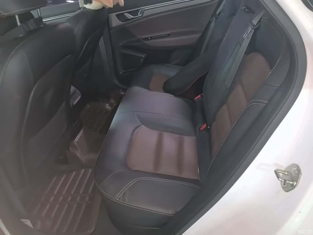 Geely Emgrand, 2016 17