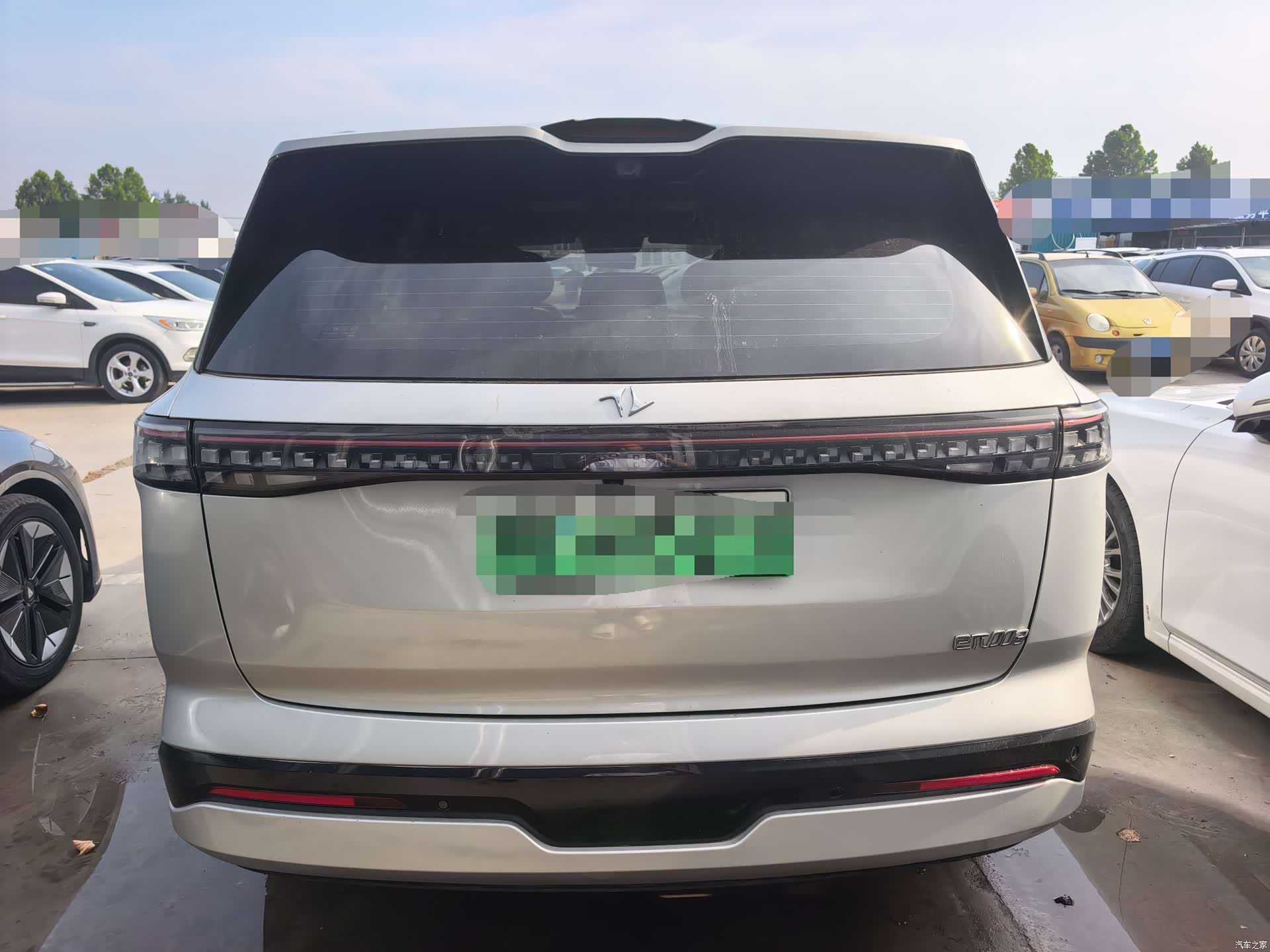 DongFeng eπ008, 2025 10