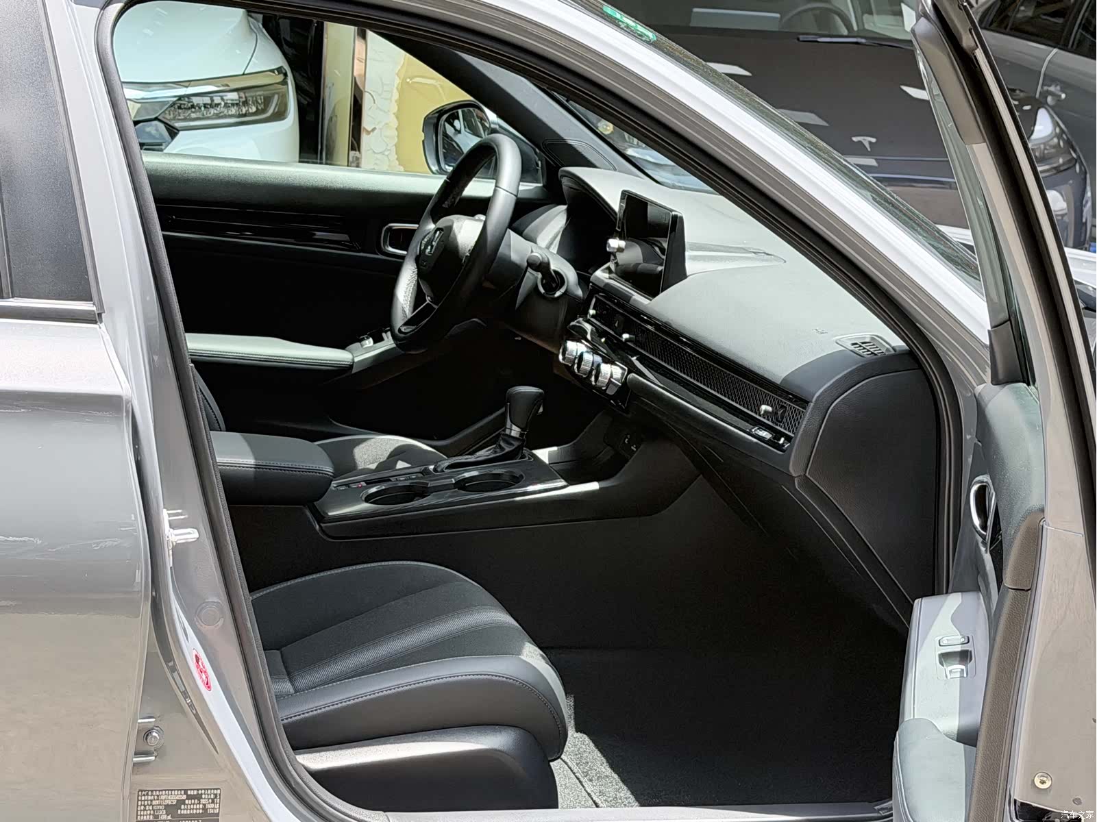 Honda Civic, 2025 8