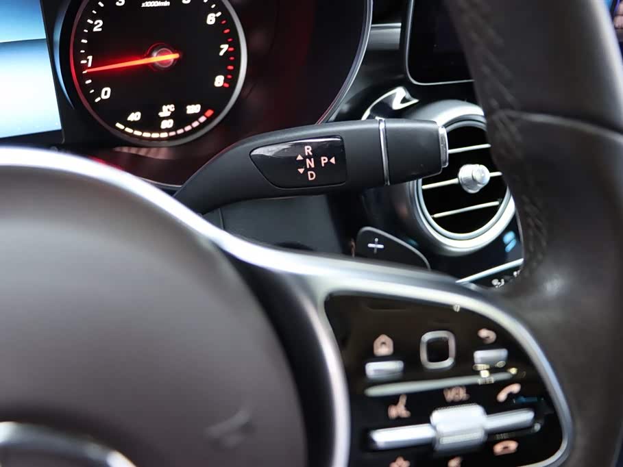 Mercedes-Benz GLC Mercedes-Benz GLC