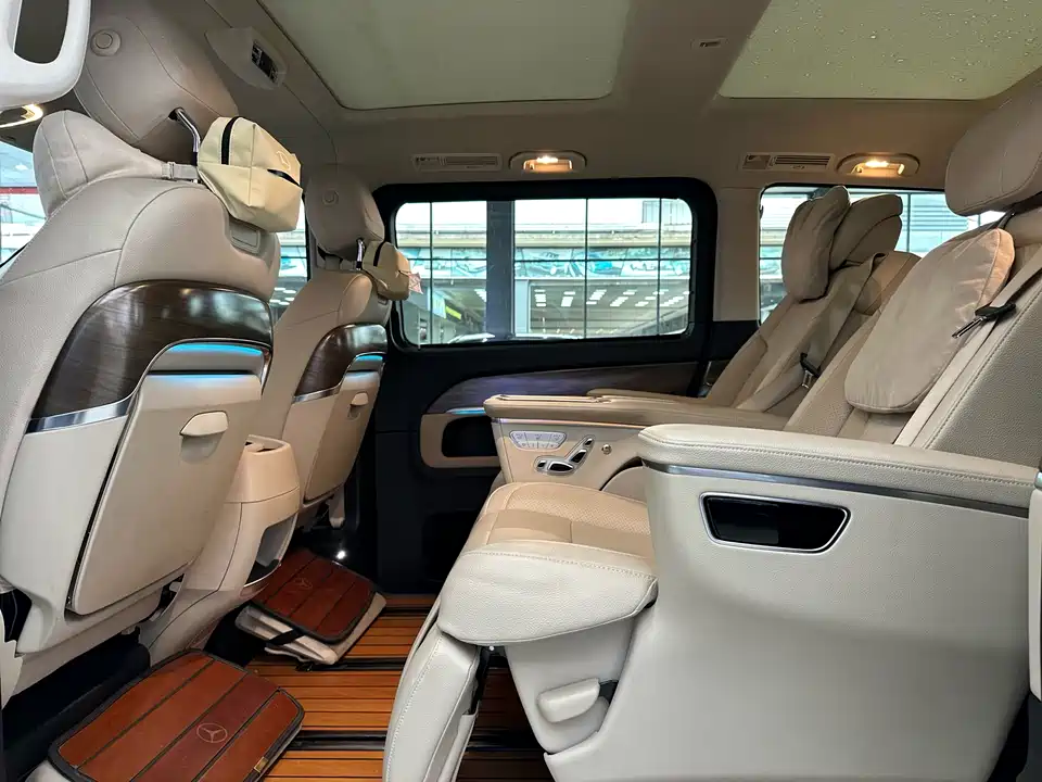 Mercedes-Benz V-class Mercedes-Benz V-class