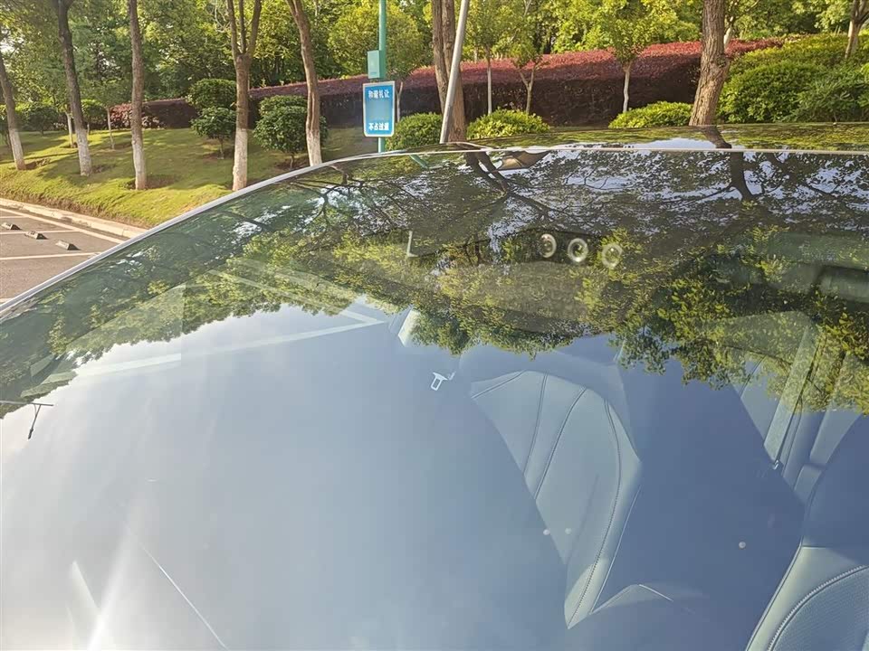 XPENG P7 XPENG P7