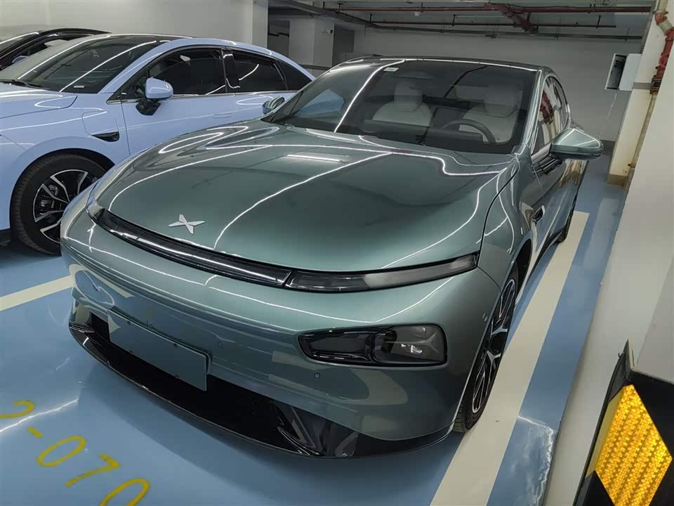 XPENG P7