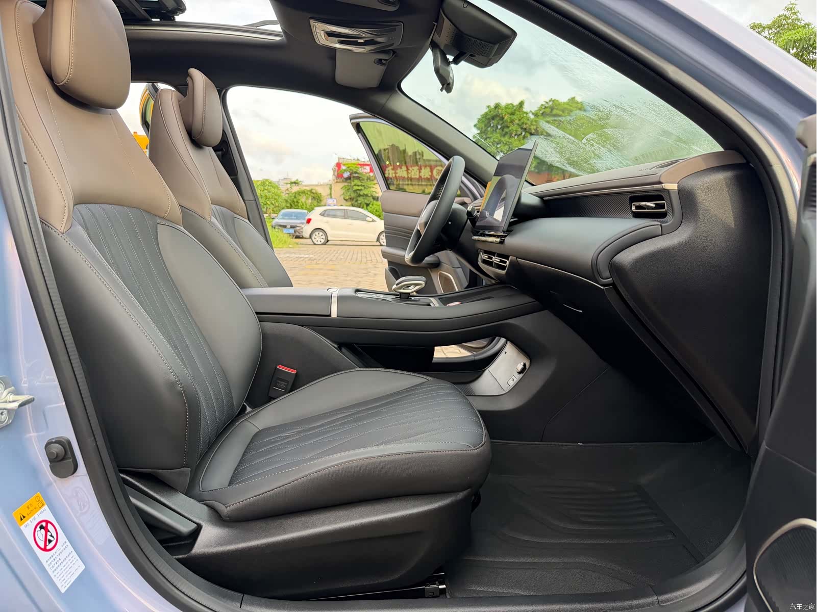 Changan Eado, 2025 16