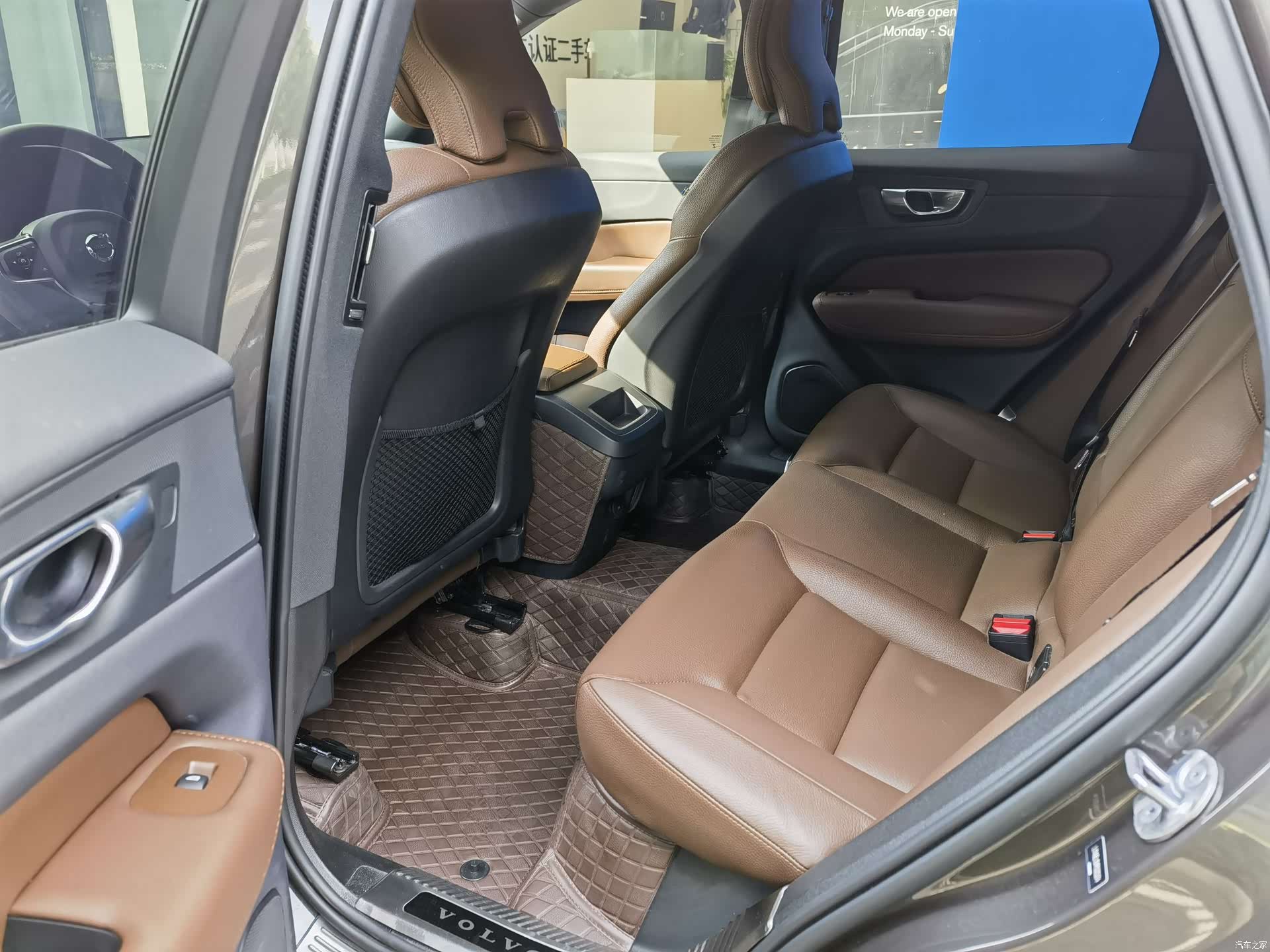 Volvo XC60, 2023 9