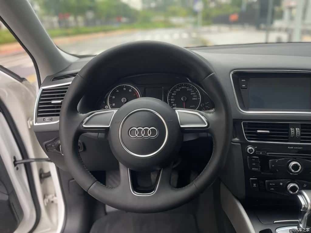 Audi Q5, 2014 13