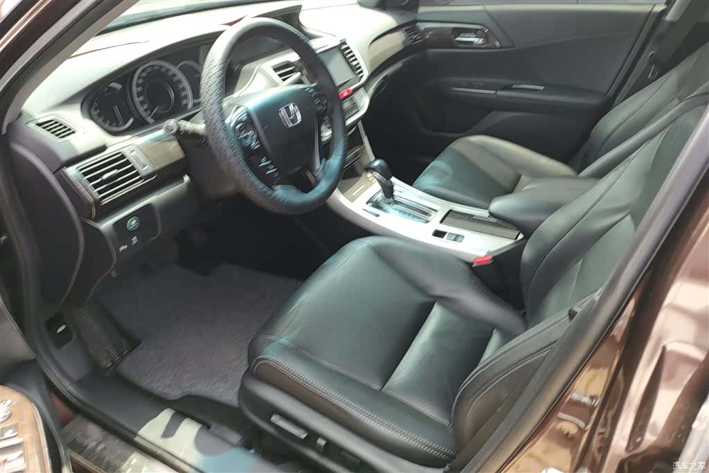 Honda Accord, 2015 9