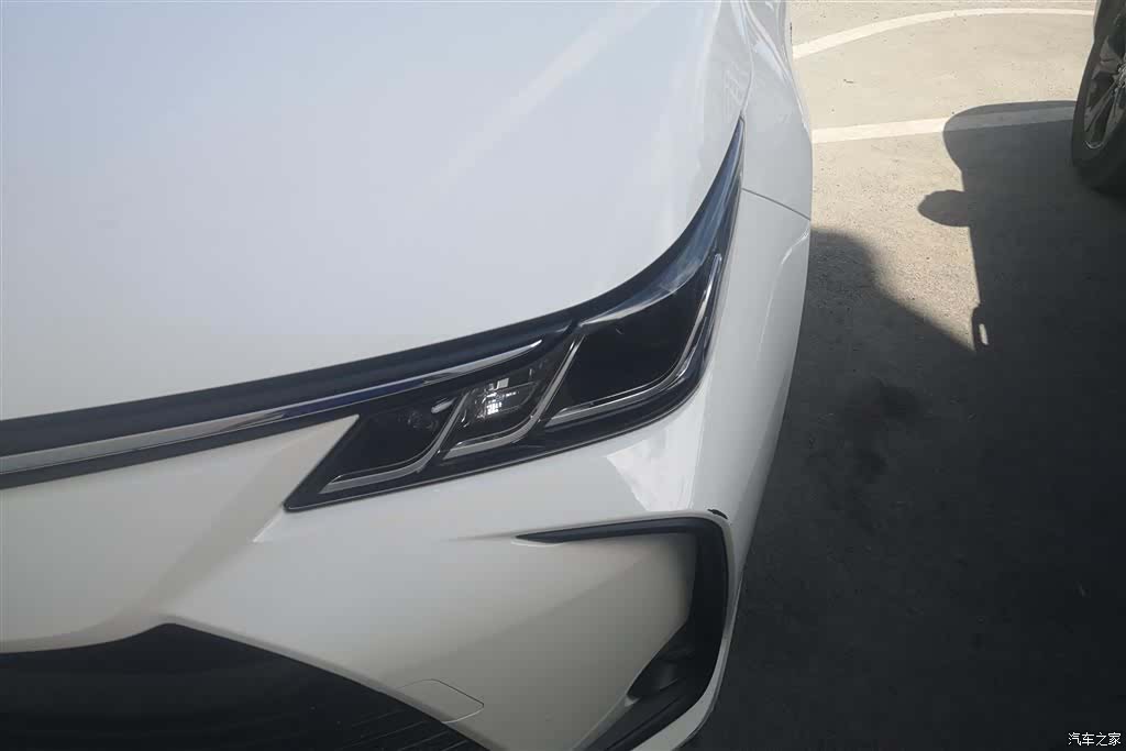 Toyota Corolla, 2022 все фото