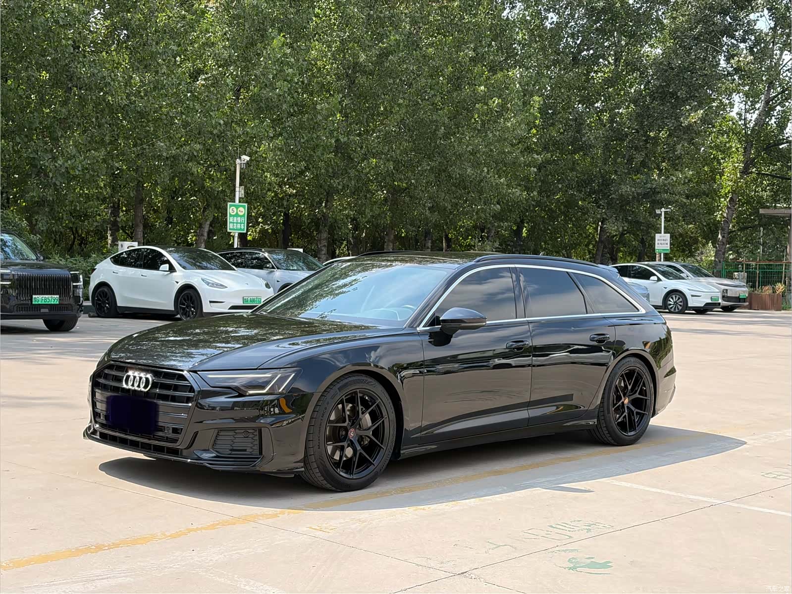 Audi A6, 2021 1