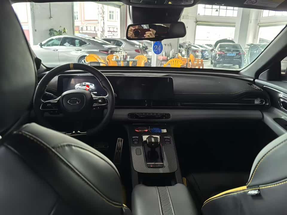 Trumpchi Shadow Leopard