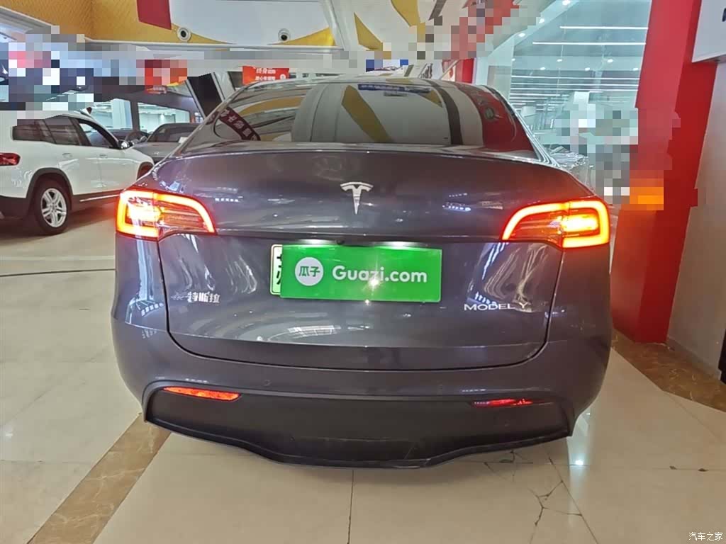 Tesla Model Y, 2022 6