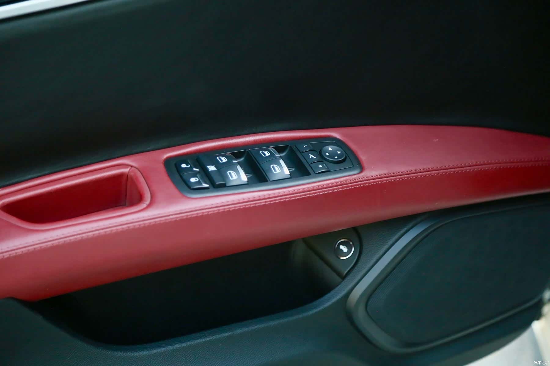 Maserati Ghibli, 2015 16
