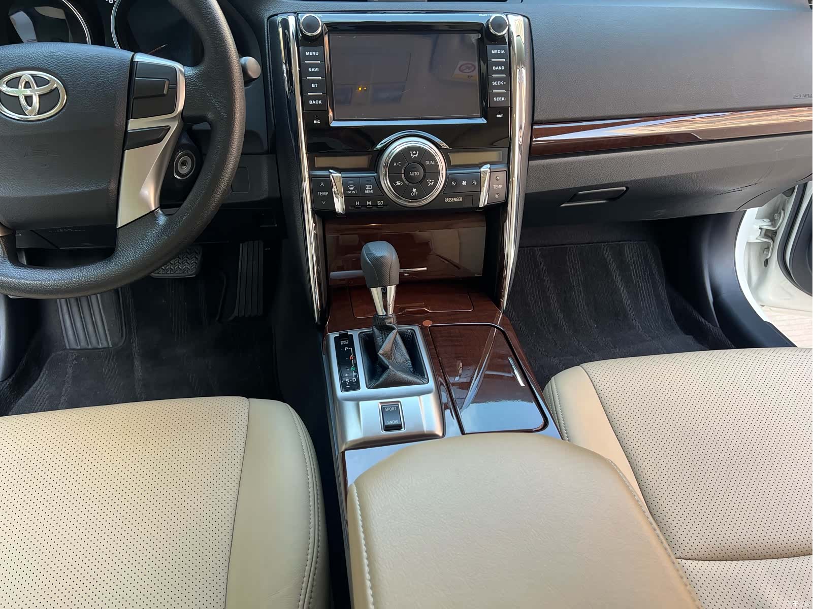 Toyota 2.5S, 2016 11