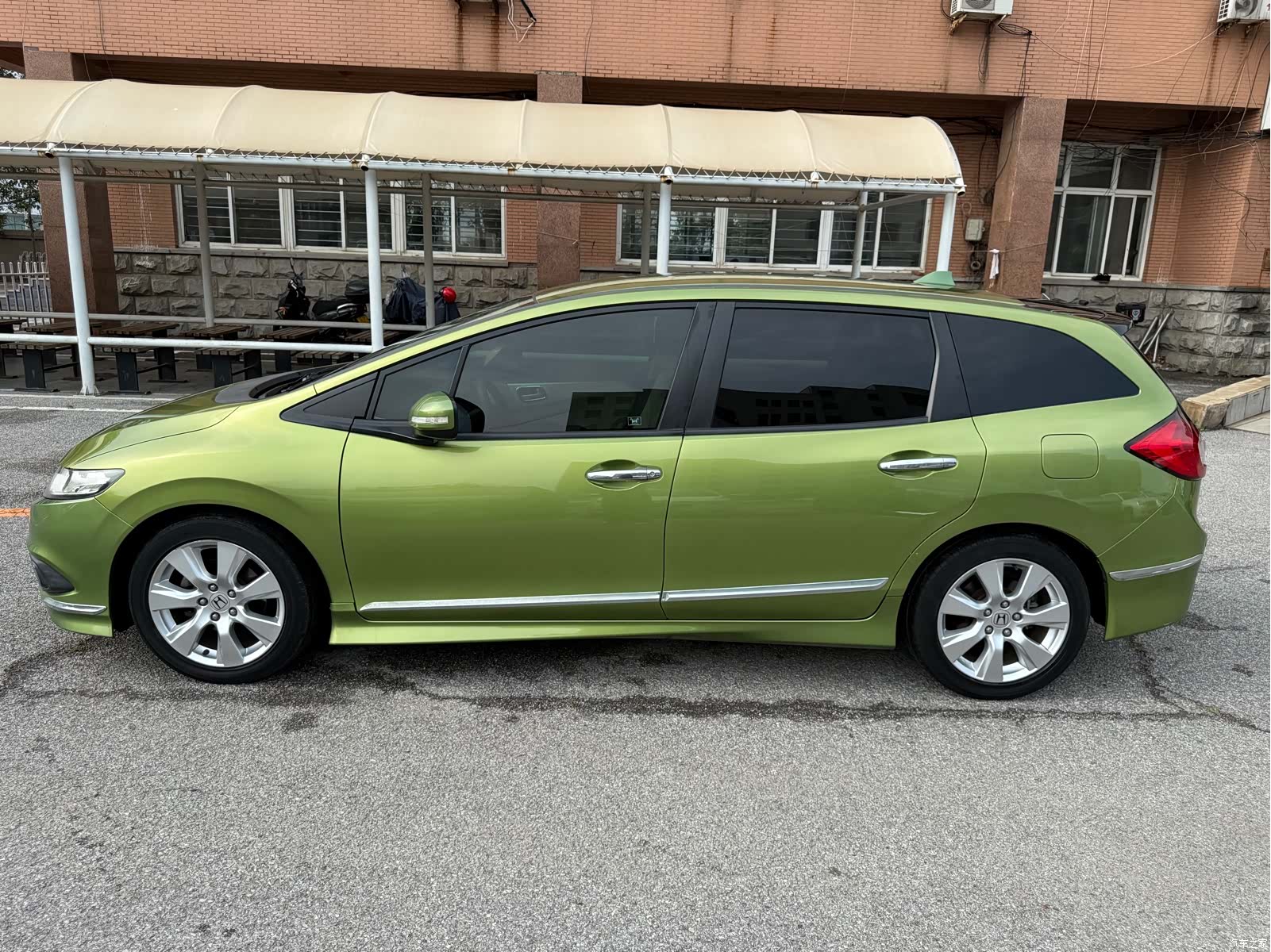 Honda Jade, 2013 11