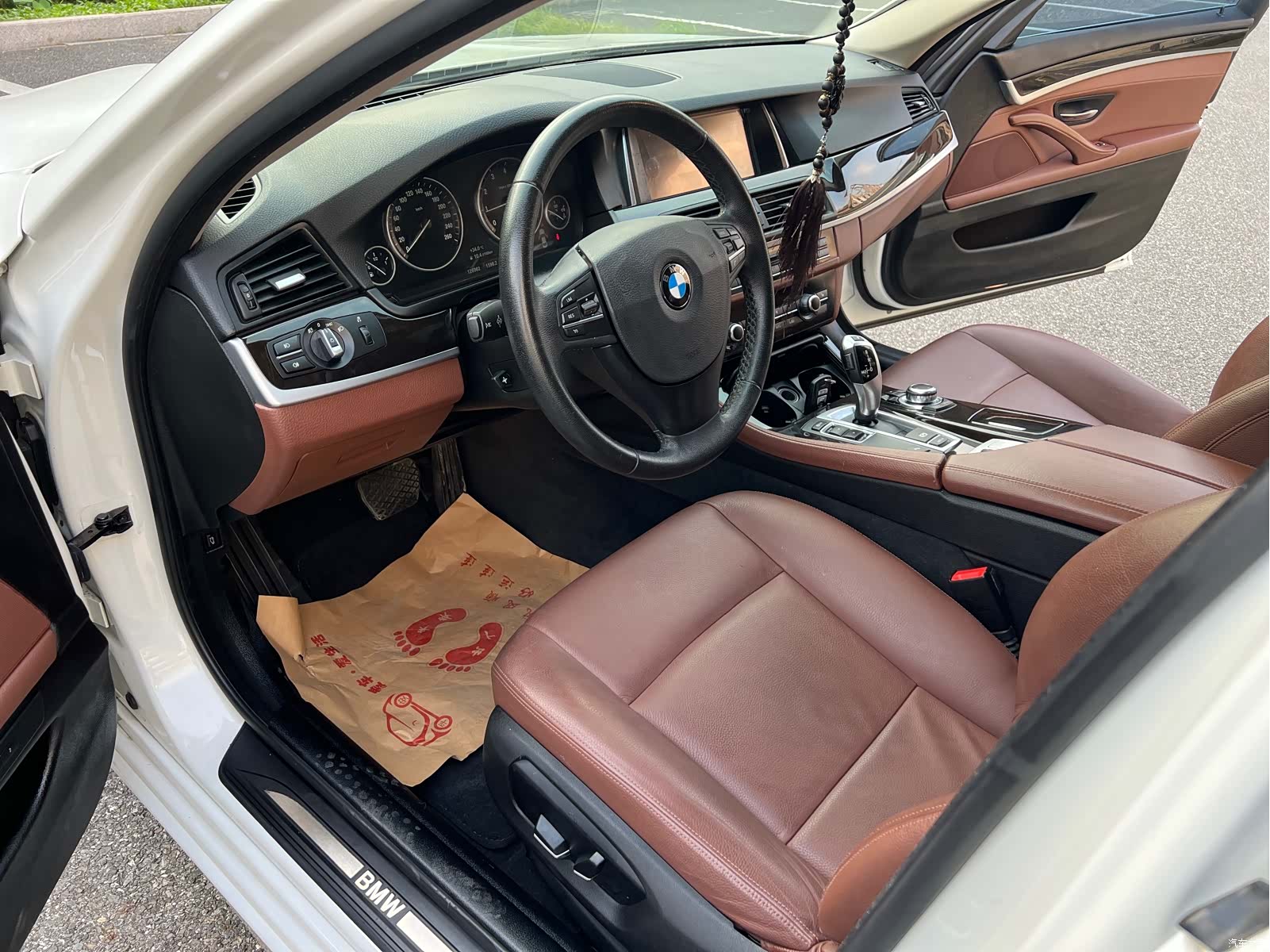 BMW 5 Series, 2016 все фото