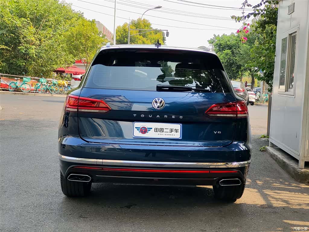 Volkswagen Touareg, 2019 все фото