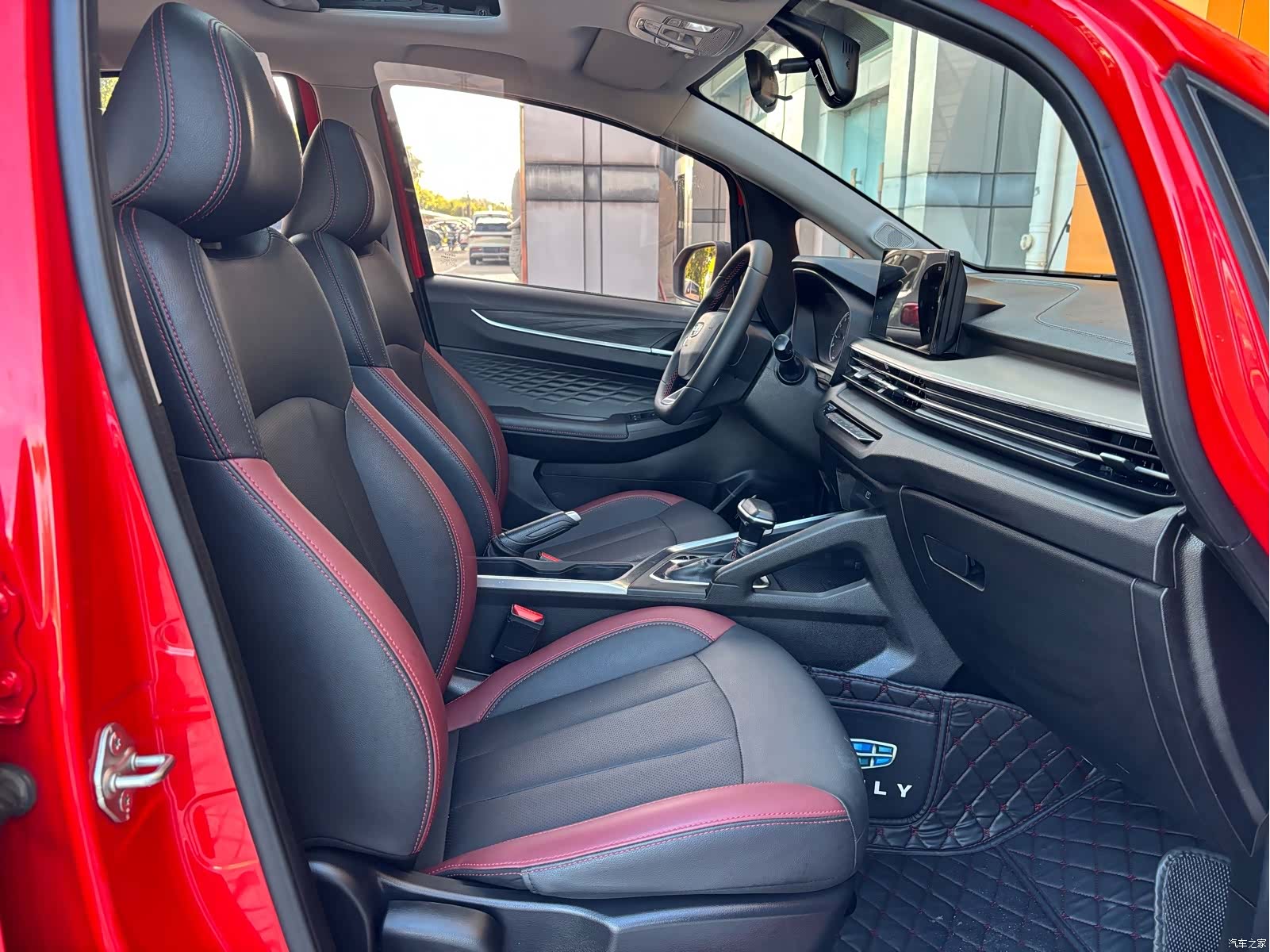Geely X3, 2021 11