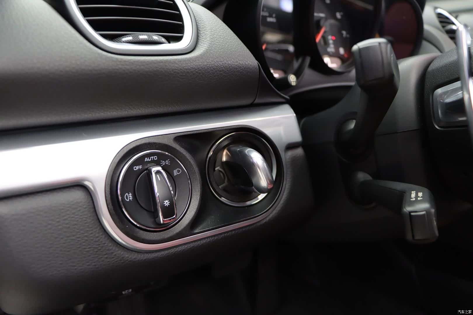 Porsche Boxster, 2018 11